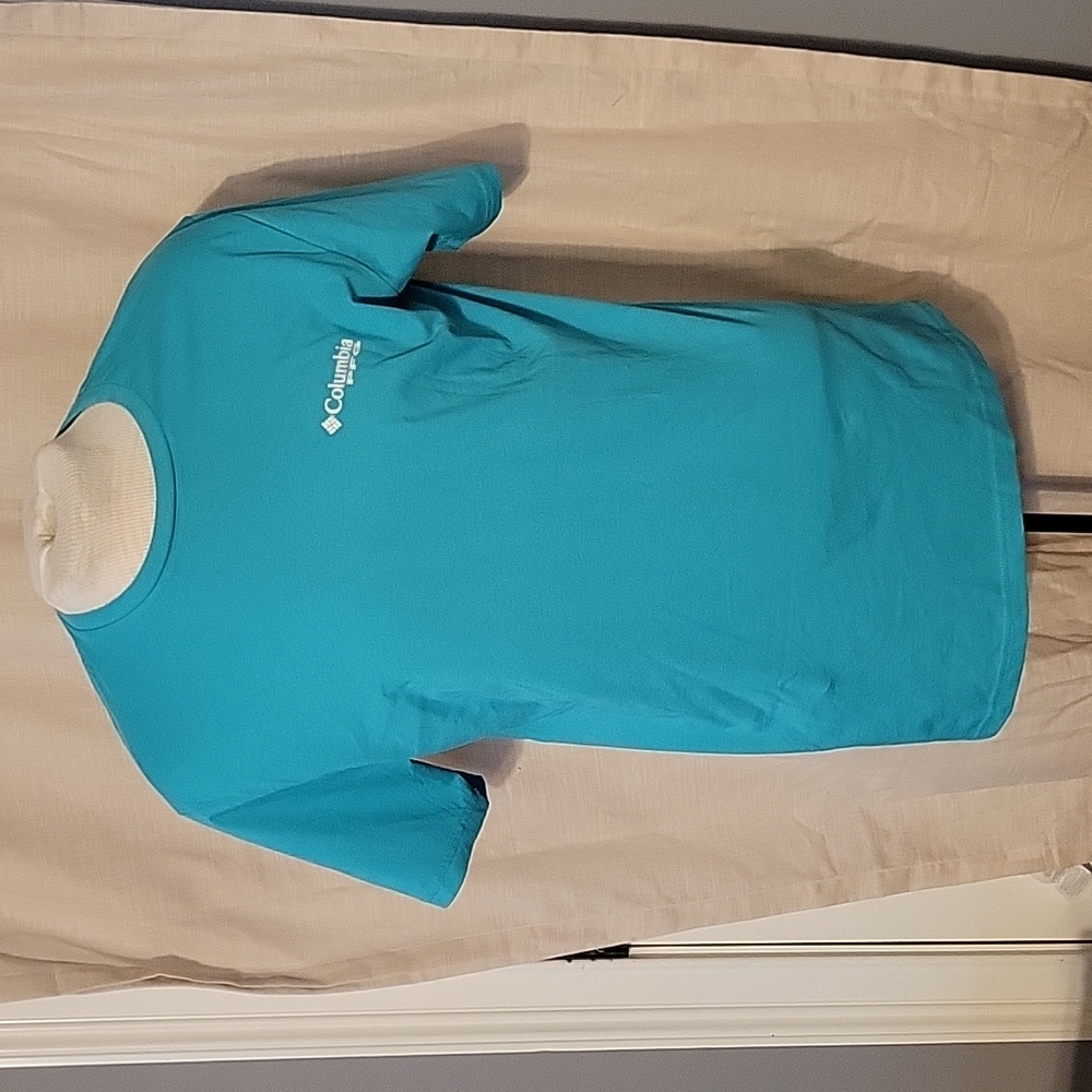NWT Columbia mens tshirt Large Bright Aqua